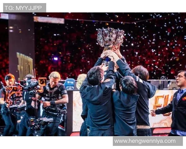 DOTA2热议聚焦FPX比赛经验引发的争议与讨论