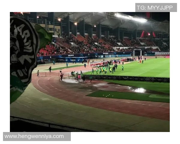 北京足球队的速度之谜:揭秘他们如何在赛场上飞驰而过 北京足球队的速度之谜:揭秘他们如何在赛场上飞驰而过