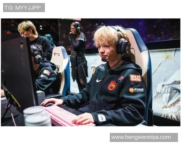 全球总决赛特别报道:探寻FPX从默默无闻到巅峰的成长历程 全球总决赛特别报道:探寻FPX从默默无闻到巅峰的成长历程